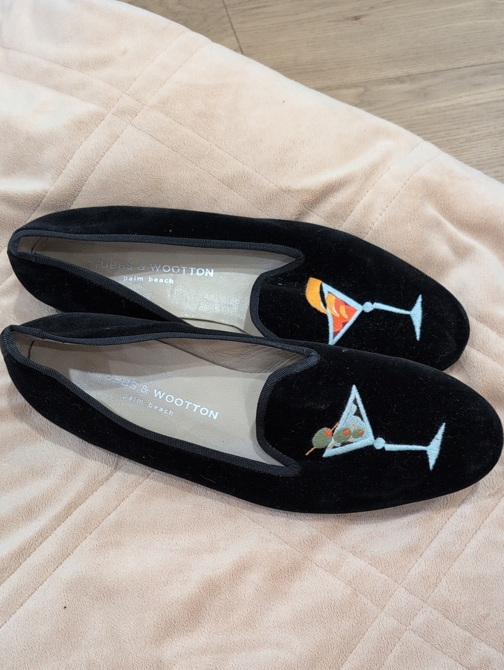 Stubbs & Wootton Black Velvet Martini Embroidered Slippers